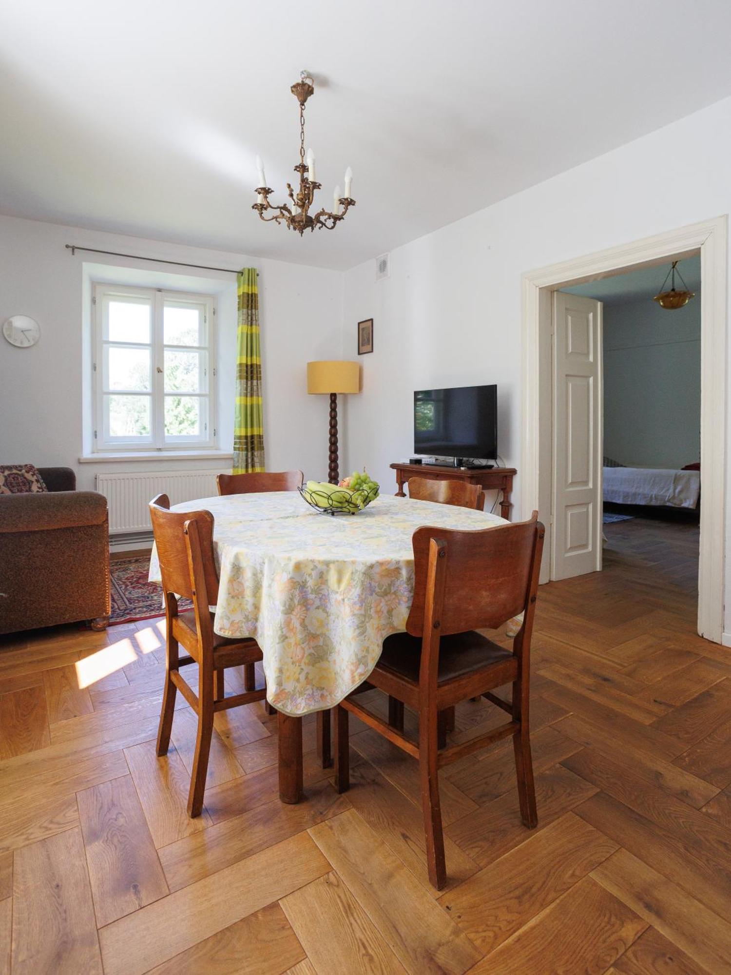 Zamosc Dwor Udrycze Apartment Екстериор снимка