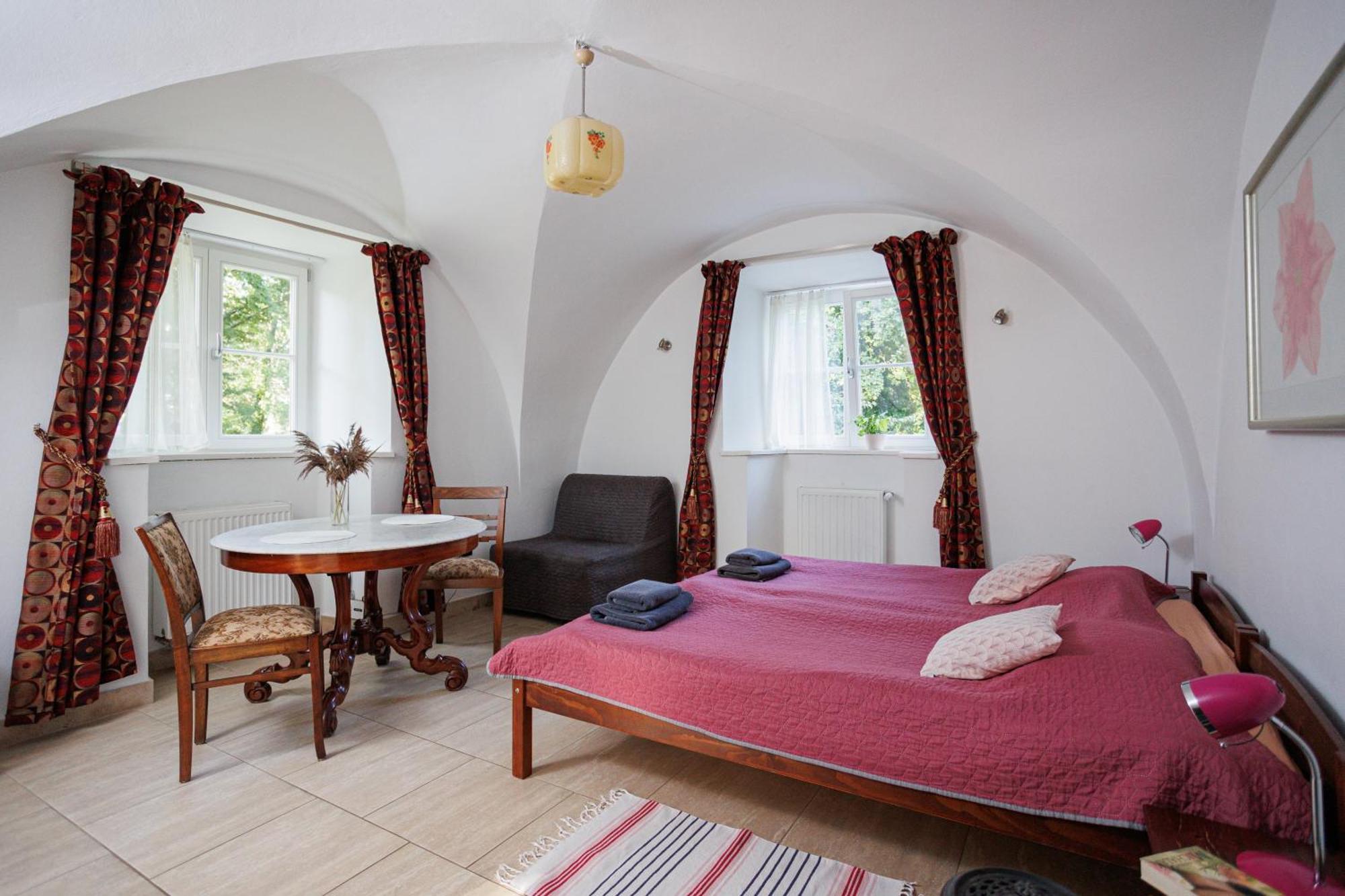 Zamosc Dwor Udrycze Apartment Екстериор снимка