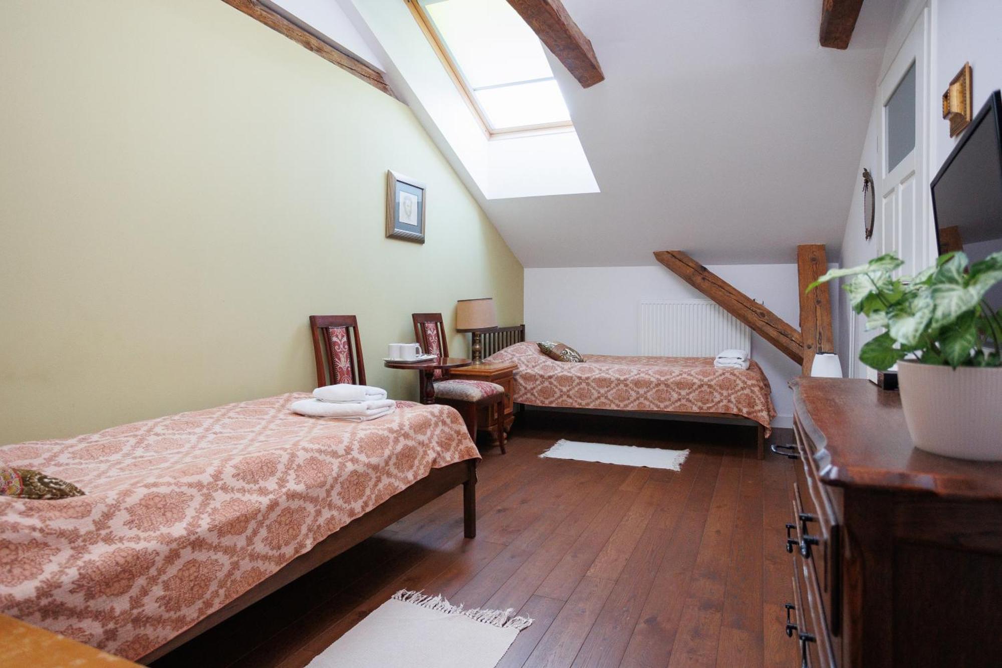Zamosc Dwor Udrycze Apartment Екстериор снимка